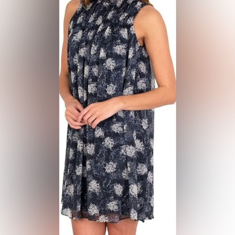 joie blue and white dress | Dresses | Joie Dark Baltic Floral Super Flowy Xl Size:13.5 UK / 14.5 US Prom Dress Under $300 Target “Who What Wear”